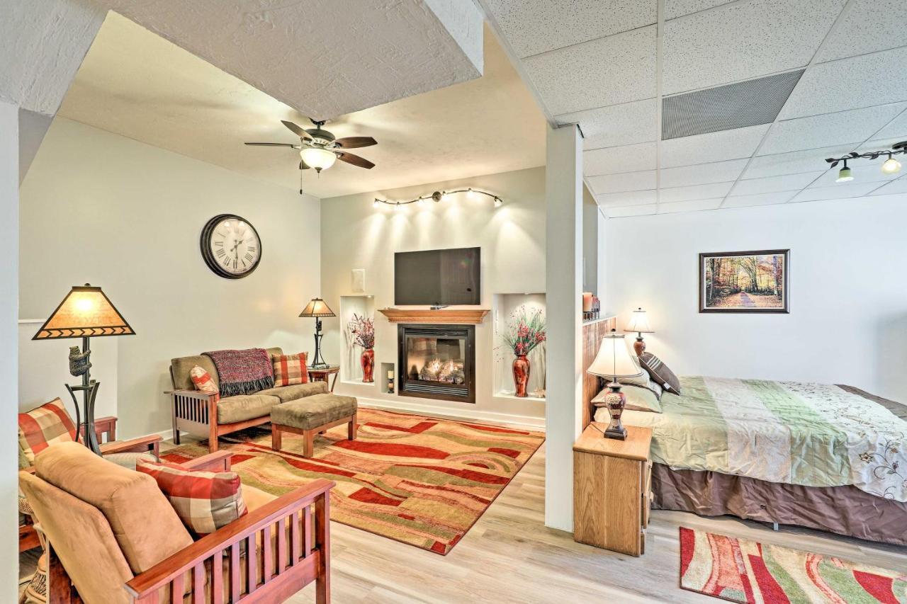 Asheville Mountain Getaway With Patio And Koi Pond! Exteriér fotografie