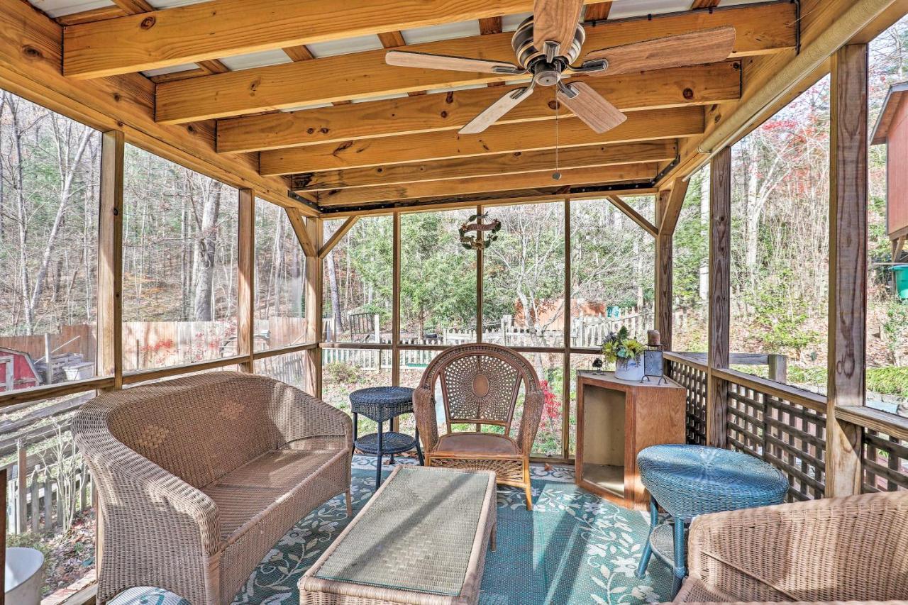 Asheville Mountain Getaway With Patio And Koi Pond! Exteriér fotografie